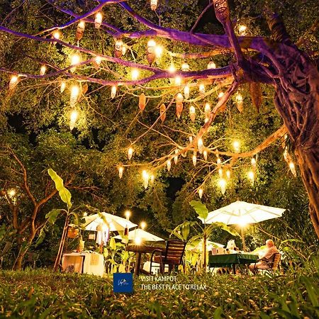 Devi Kampot Resort At Phum Kâmpôt Zewnętrze zdjęcie